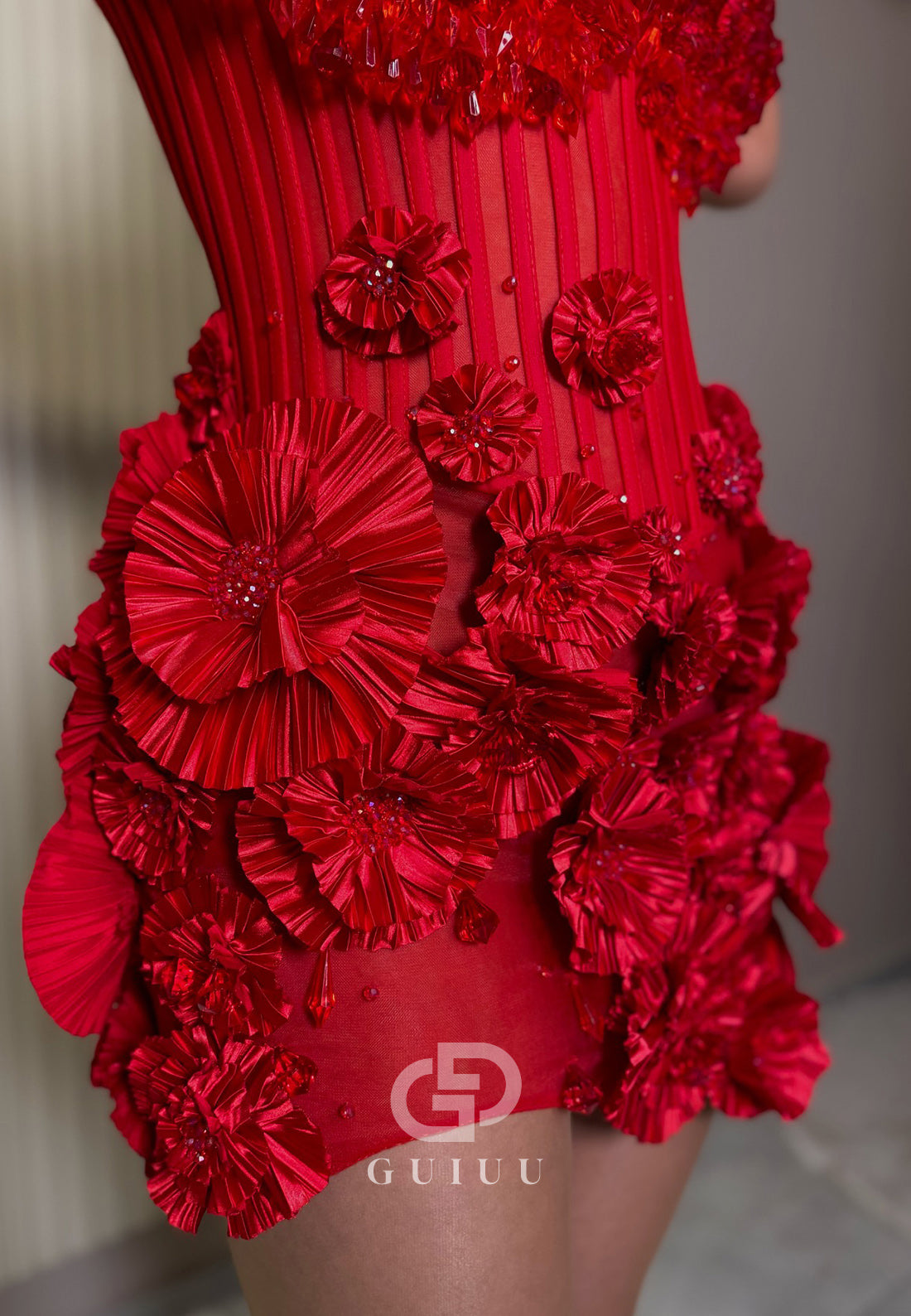 Red Sexy Halter Sleeveless Appliques Ruffles Homecoming Dress
