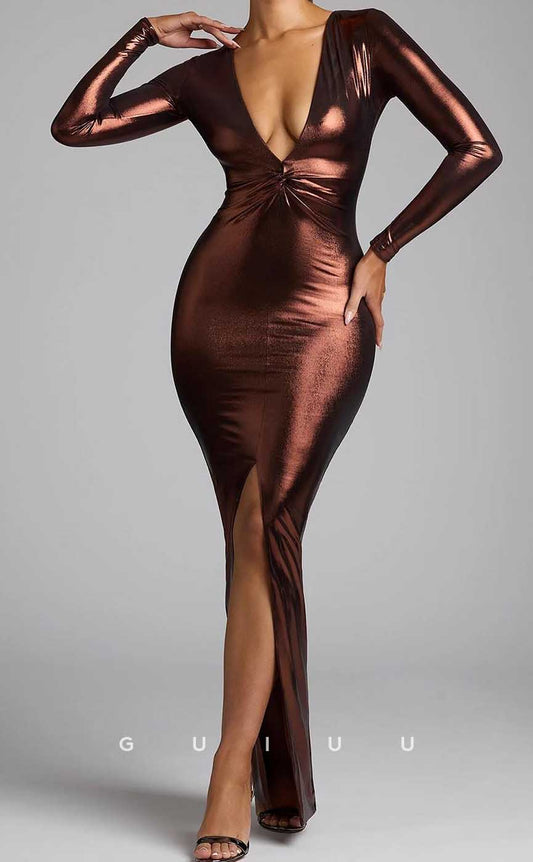 G4056 - Sexy & Hot Sheath V-Neck Sparkle Evening Party Prom Dress with Long Sleeves and Slit
