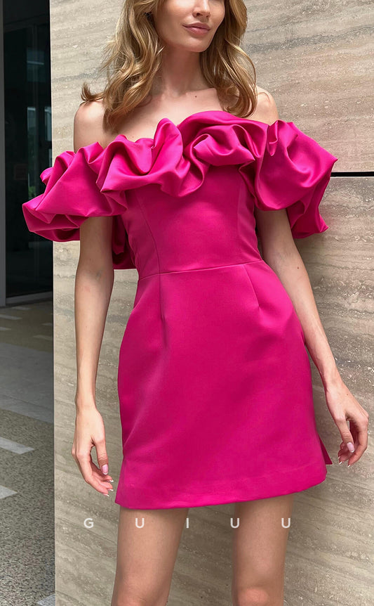 GH656 - Chic & Modern Sheath Off-Shoulder Homecoming Dress With Slit