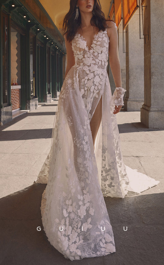 GW166 - Elegant & Luxurious Beach Lace Wedding Dress With Slit