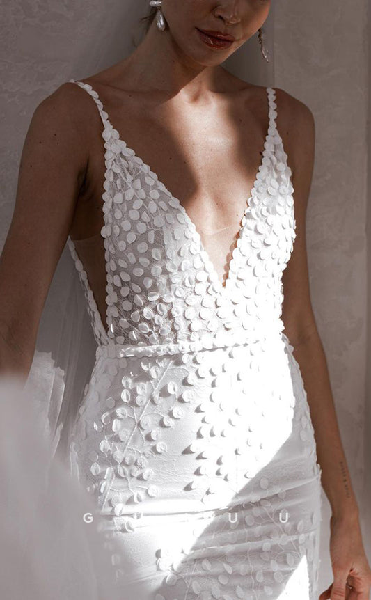 GW355 - Chic & Modern V-Neck Straps Sheer Tulle Beach Wedding Dress