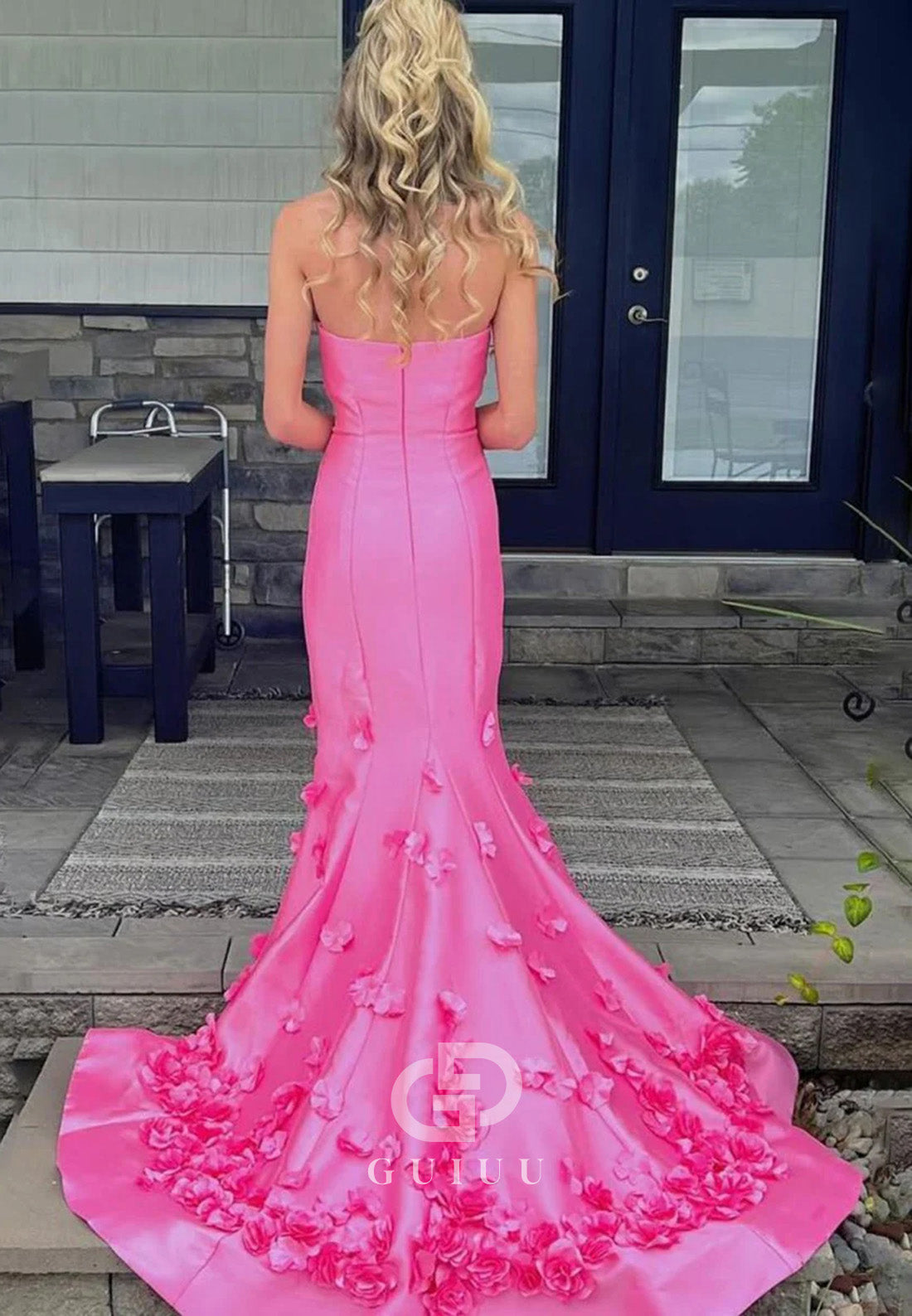 Pink Mermaid Strapless Sleeveless Long Prom Dress with Appliques