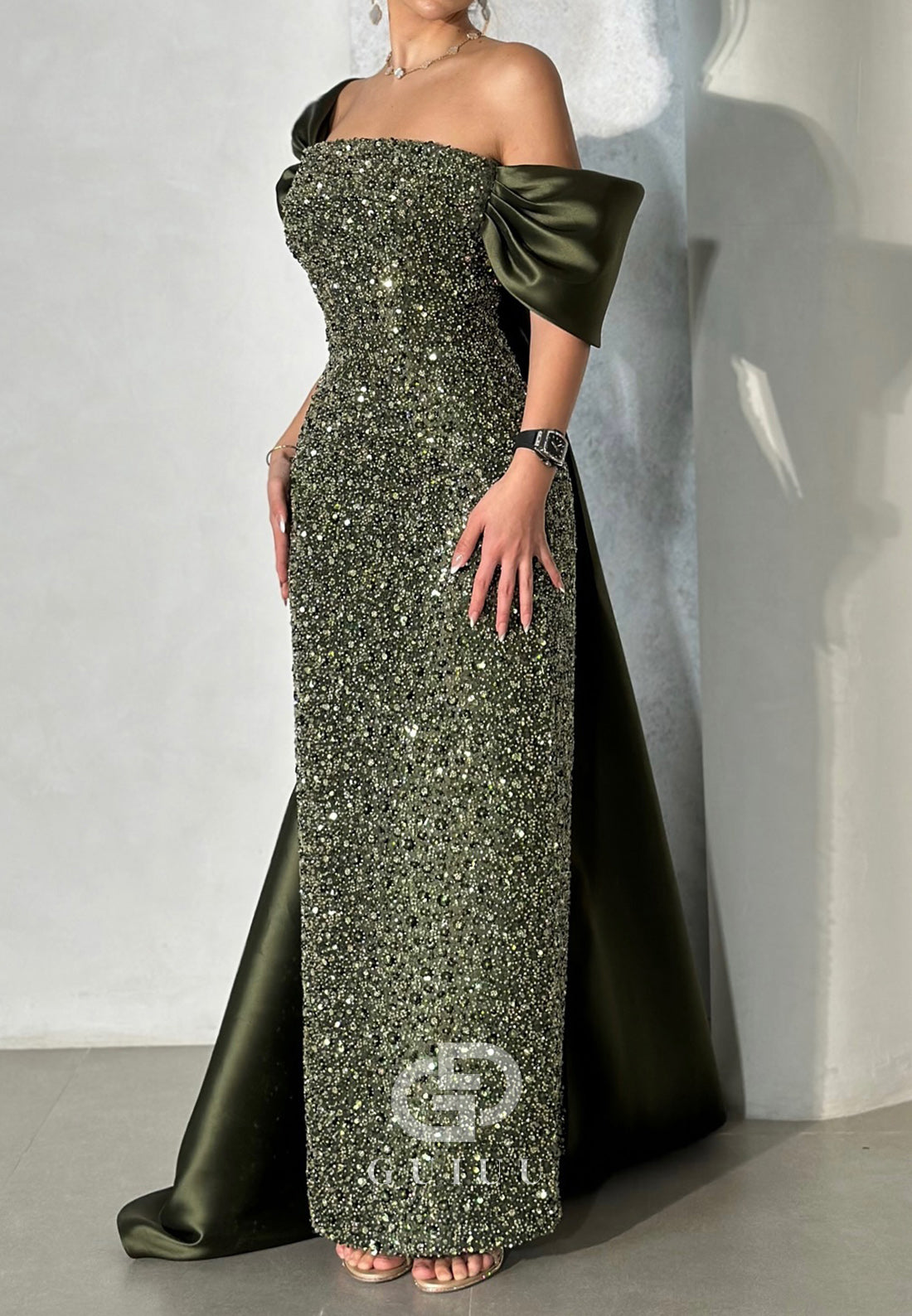 Cap Sleeves Off-Shoulder Sequins Cape Evening Dress