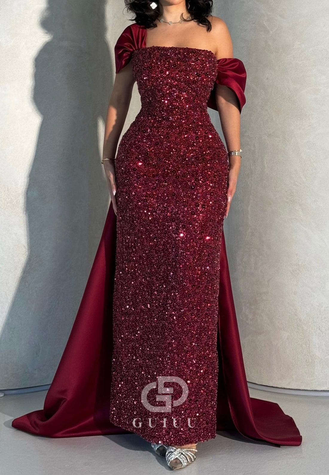 Cap Sleeves Off-Shoulder Sequins Cape Evening Dress