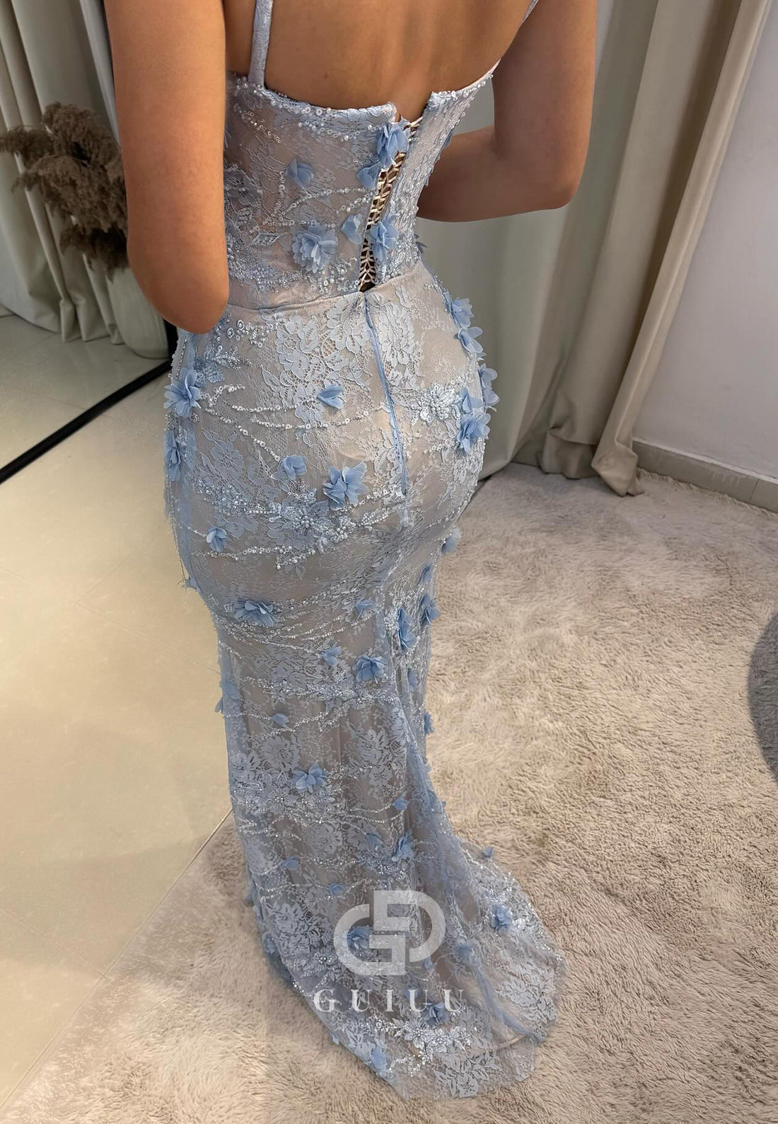 Sky Blue Spaghetti Straps Sweetheart Appliques Sheath Prom Dress