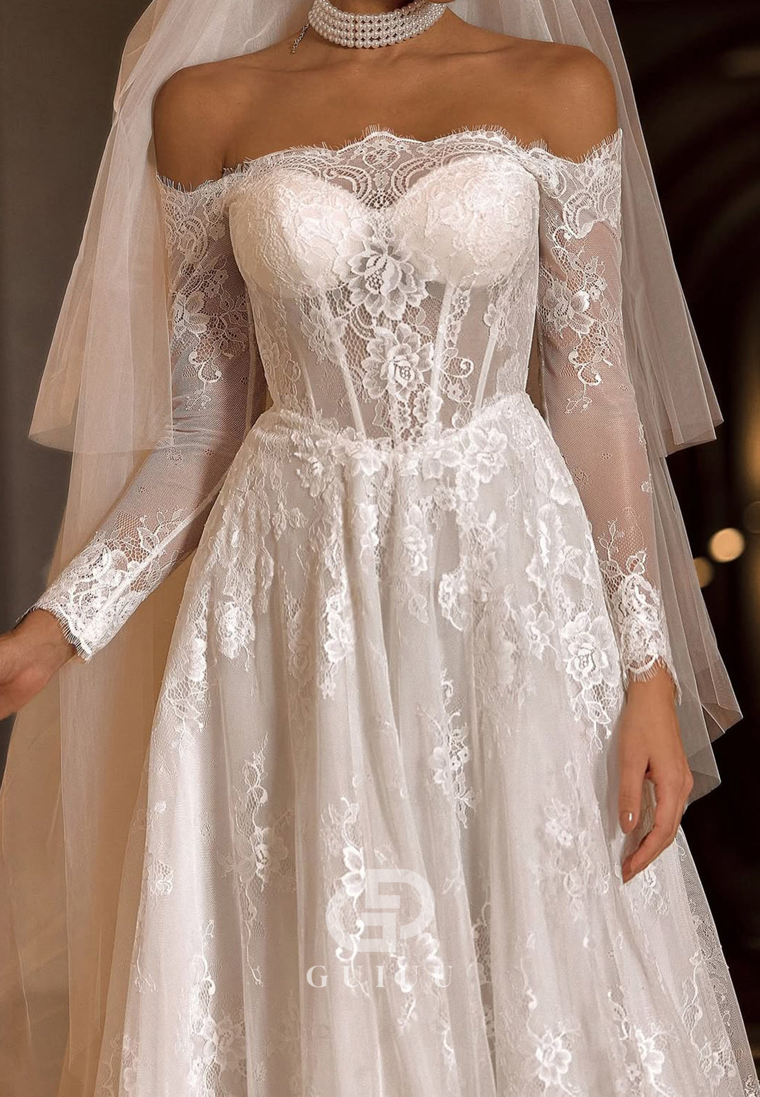 Elegant Long Sleeves Sweetheart Corset Tulle Wedding Dress