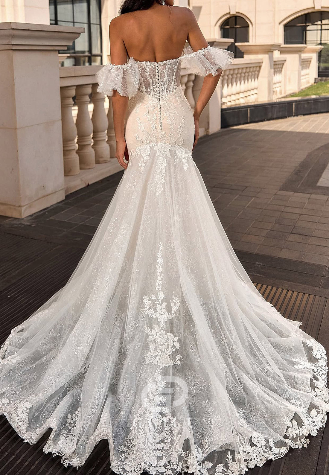 Short Sleeves Sweetheart Corset Tulle Mermaid Wedding Dress