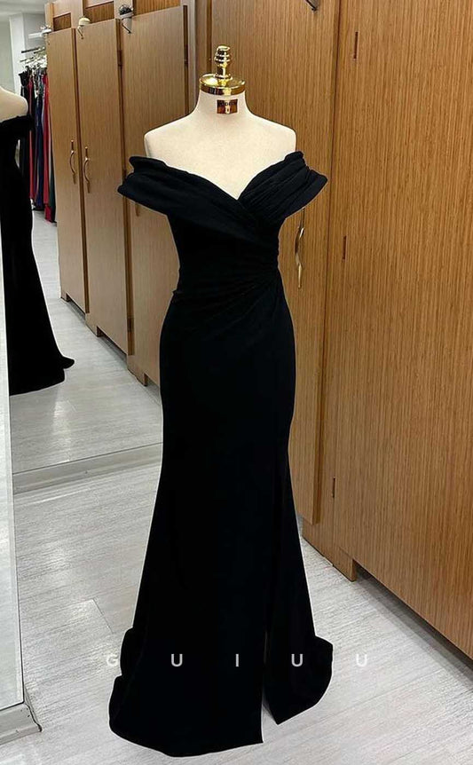 G4492 - Chic & Classic Mermaid Off-Shoulder Black Stain Ruched Long Prom Gown