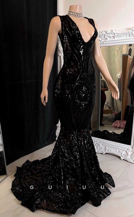 G4559 - Elegant Mermaid V Neck Fully Sequined Prom Dress with Train