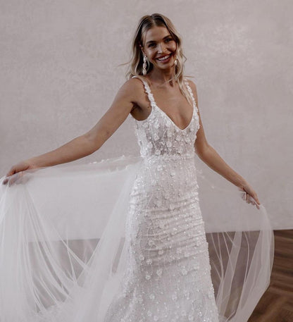 GW929 -  Mermaid V Neck Straps Sleeveless Appliques Beaded Tulle Wedding Dress with Train