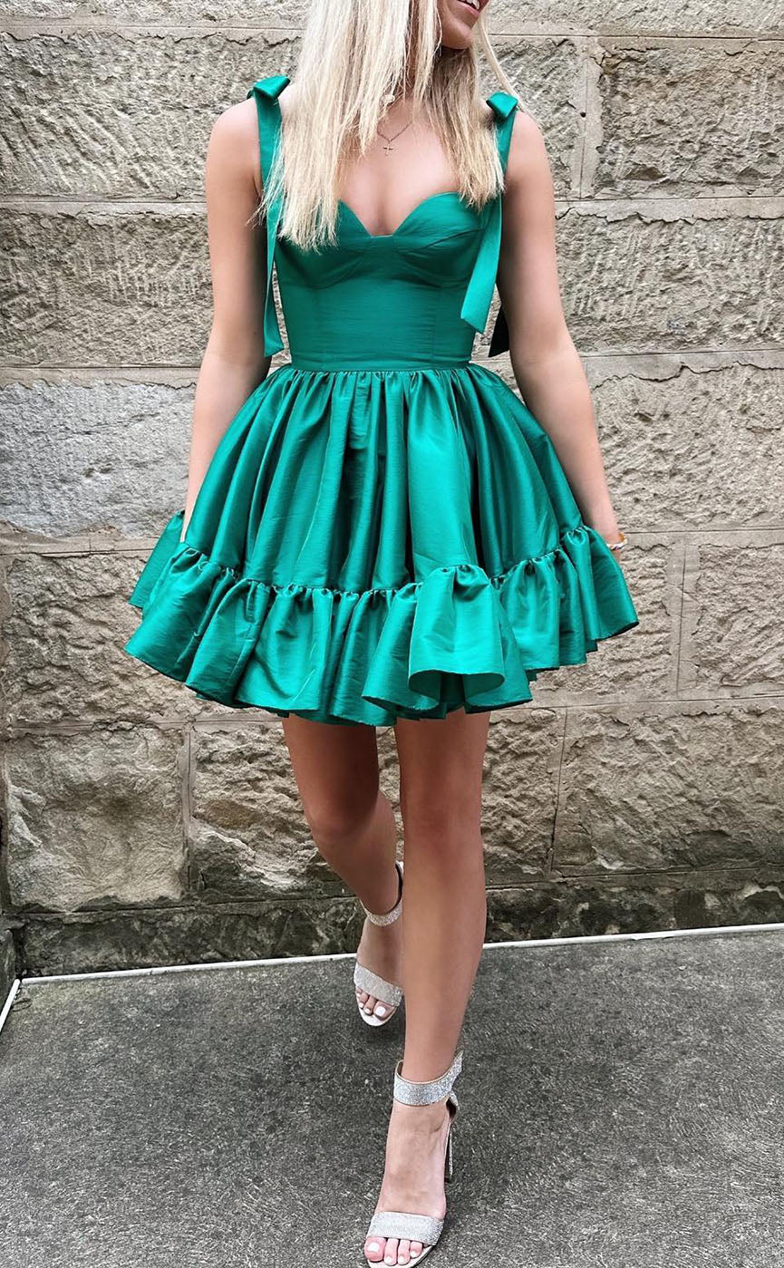 GH469 -  A Line Sweetheart Green Cute Homecoming Dress Short Graduation Dress