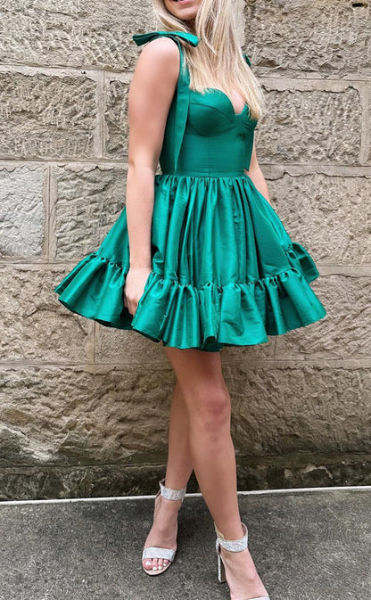 GH469 -  A Line Sweetheart Green Cute Homecoming Dress Short Graduation Dress