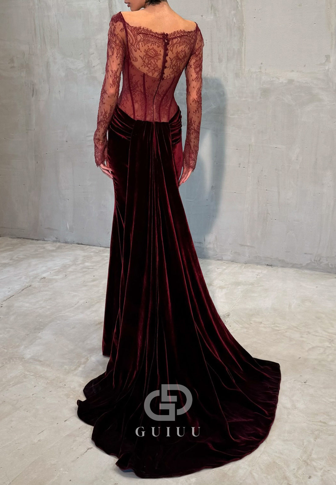 Burgundy Long Sleeves Scoop Ruched Velvet Evening Dress