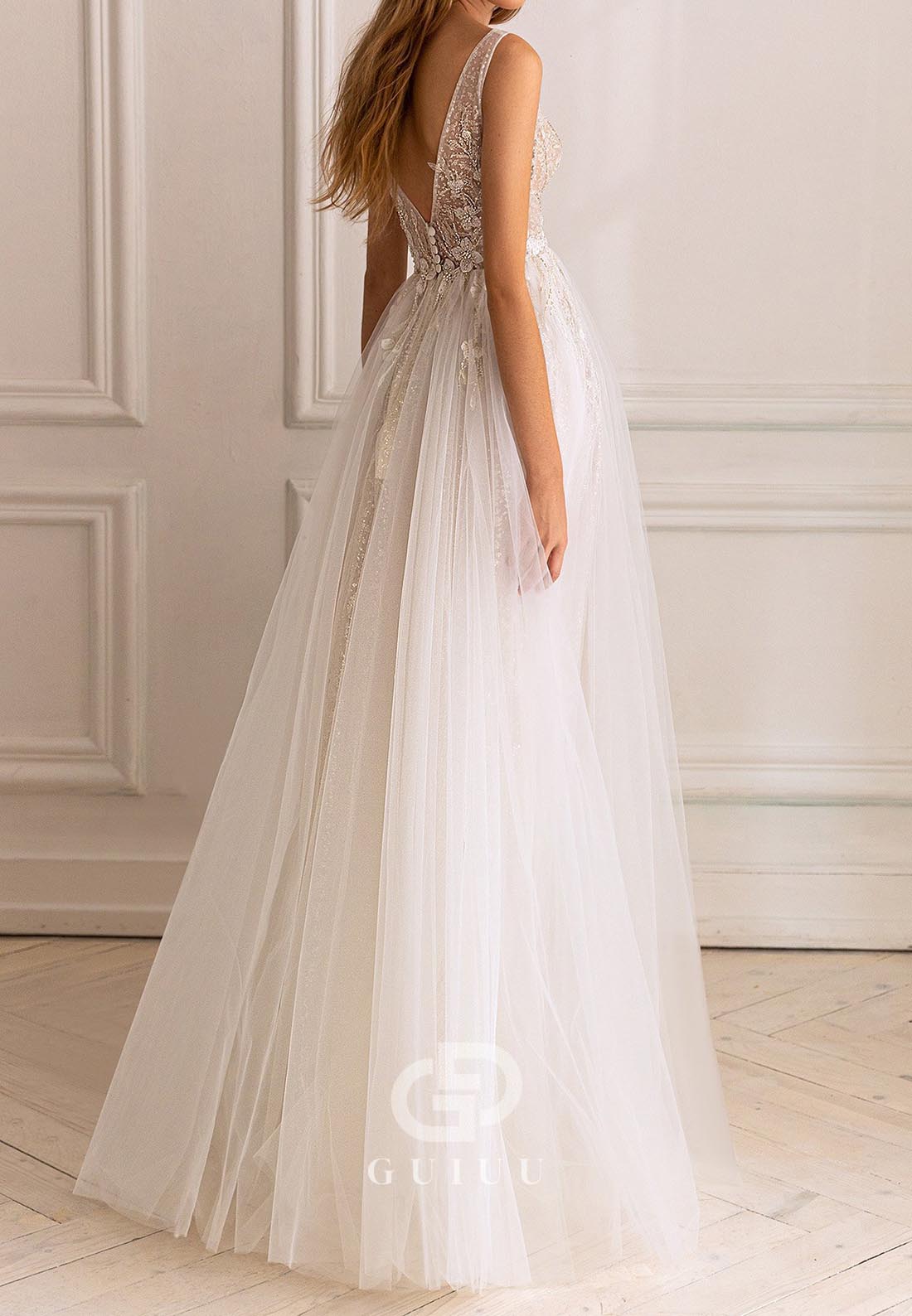 Charming Spaghetti Straps V-Neck Corset Tulle Lace Wedding Dress