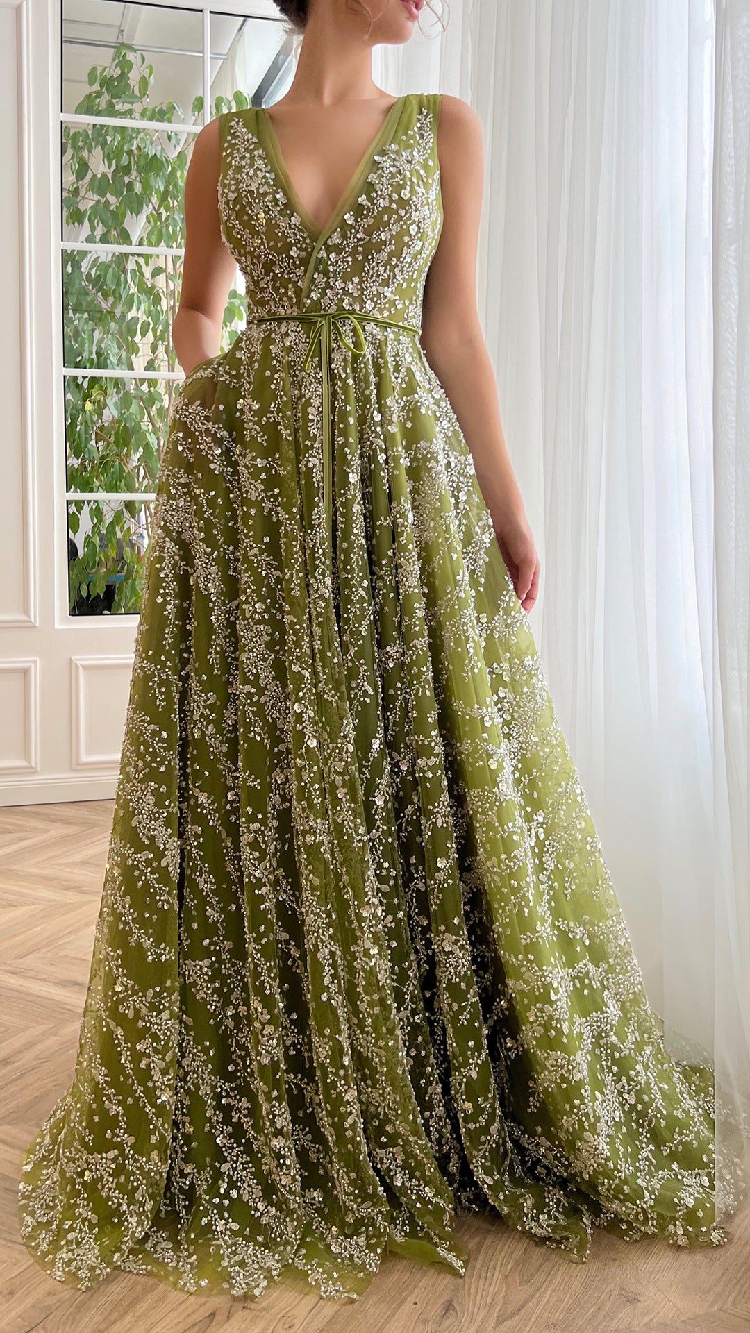 G2706 - Elegant & Classic A-Line V-Neck Sequins Long Ball Gown Porm Evening Dress