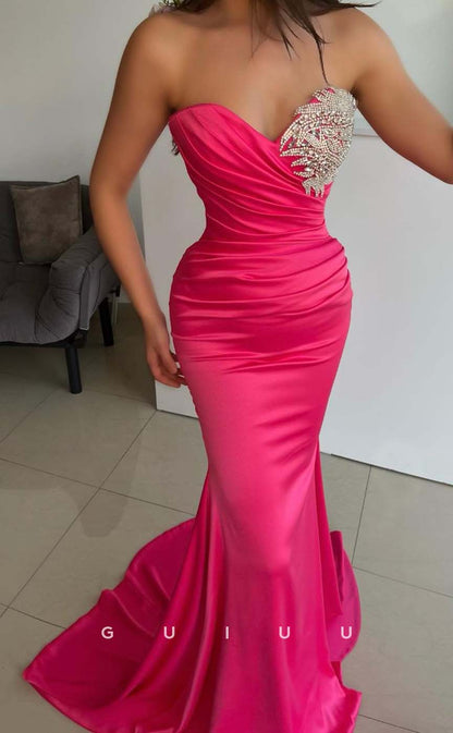 G3145 - Sexy & Fitted Strapless Beaded Pleats Long Formal Prom Evening Dresses