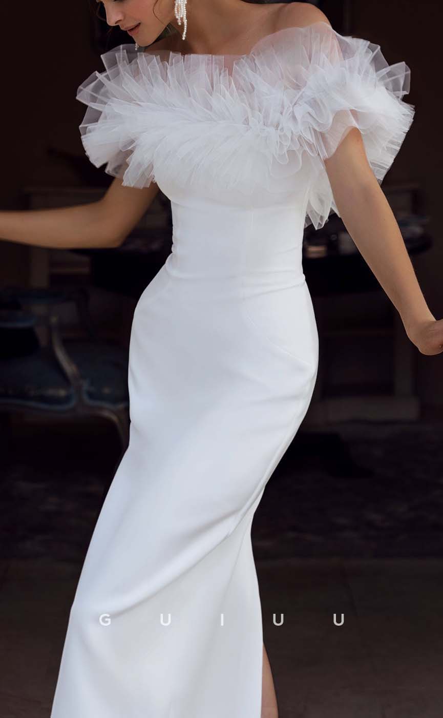 GW429 - Elegant & Sheath Off-Shoulder Floral Embellished Long Boho Wedding Dresses