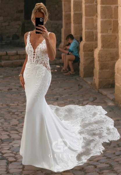 Mermaid V Neck Straps Sleeveless Appliques Wedding Dress with Train