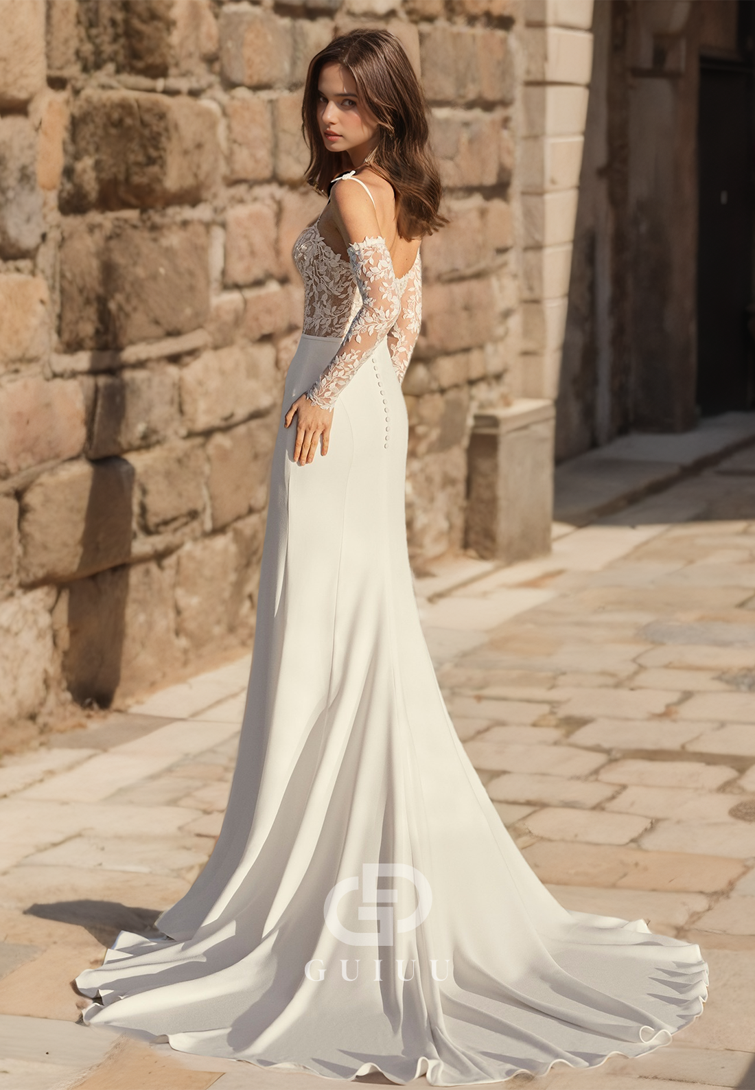 GW607 - Chic & Modern Sheath Sweetheart Straps Long Slleves Floral Appliques High Side Slit Floor-Length Boho Wedding Dress with Sweep Train