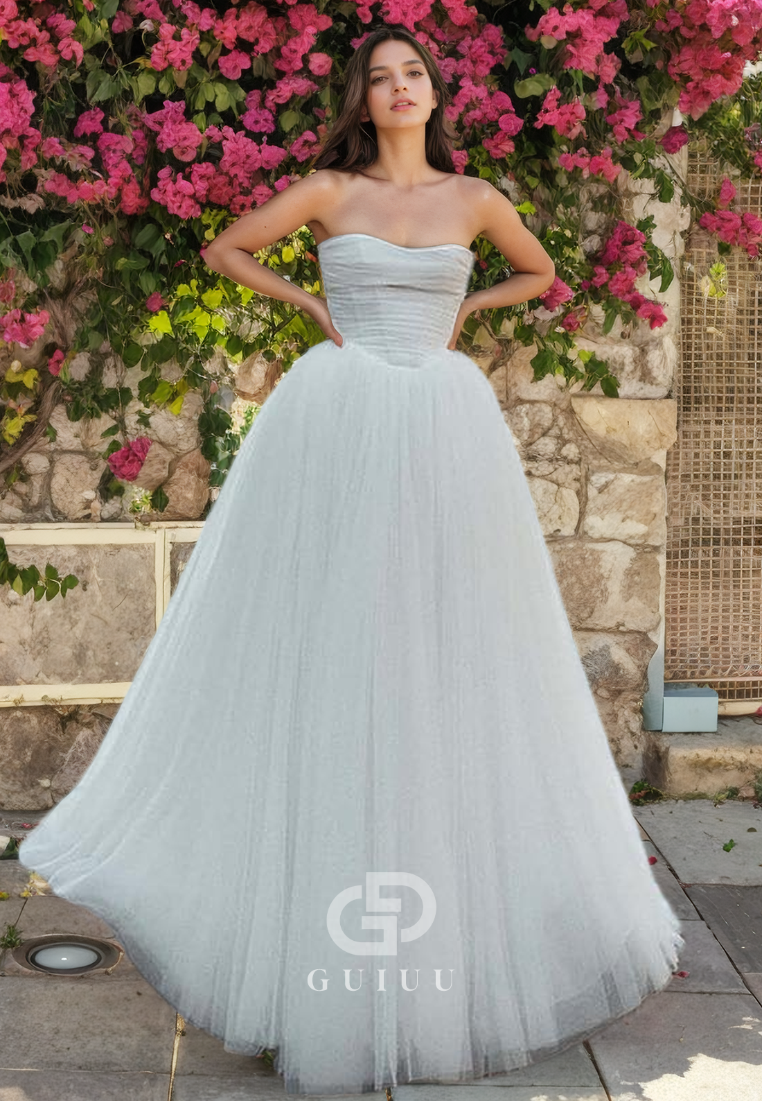 A-Line Strapless Sleeveless Pleated Tulle Beach Wedding Dress