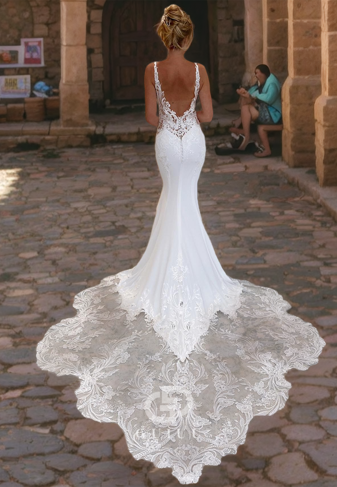 Mermaid V Neck Straps Sleeveless Appliques Wedding Dress with Train