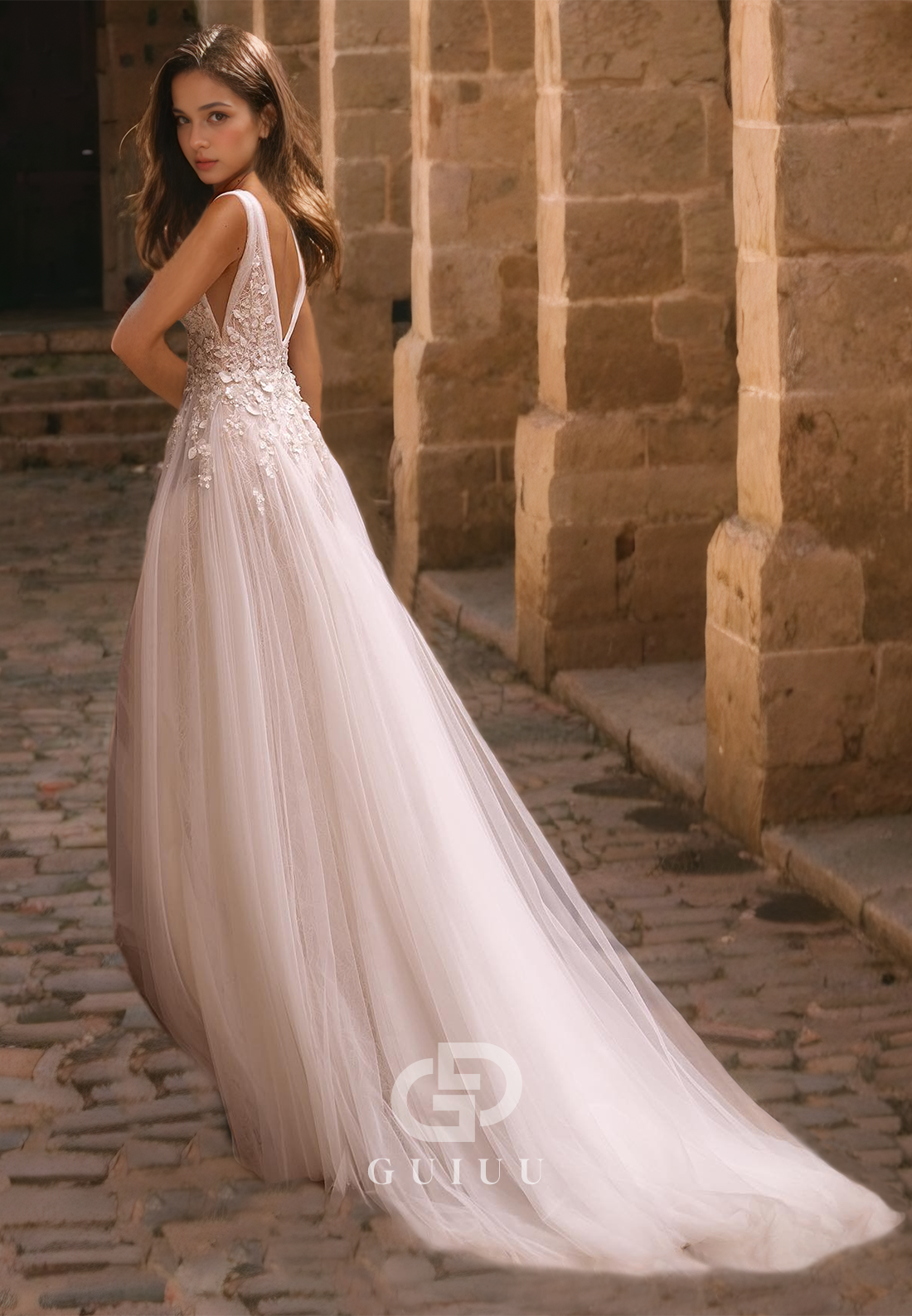 A-Line V Neck Straps Sleeveless Appliques Tulle Wedding Dress with High Side Slit and Train