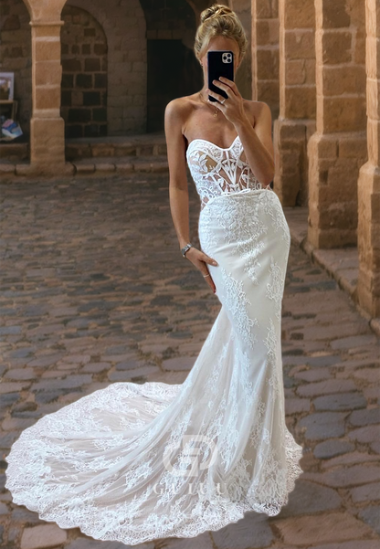 Mermaid Strapless Sleeveless Fully Lace Applique Wedding Dress with Train