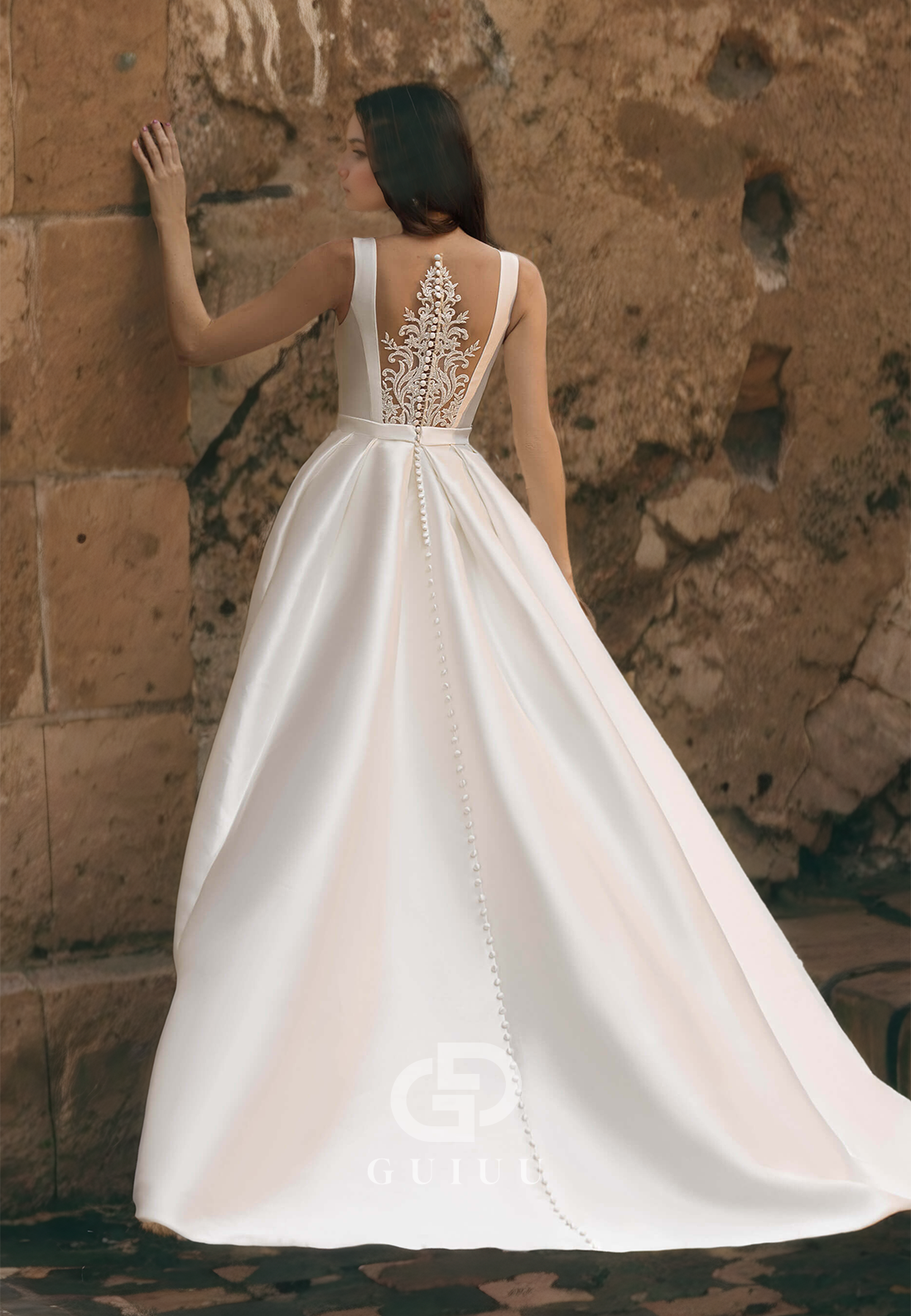 Jewel Pleated Simple A-Line Lace Appliques Wedding Dress with Pockets Buttons