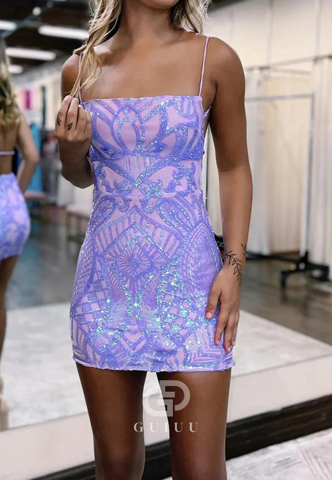 Lilac Spaghetti Straps Square Appliques Mini Homecoming Dress