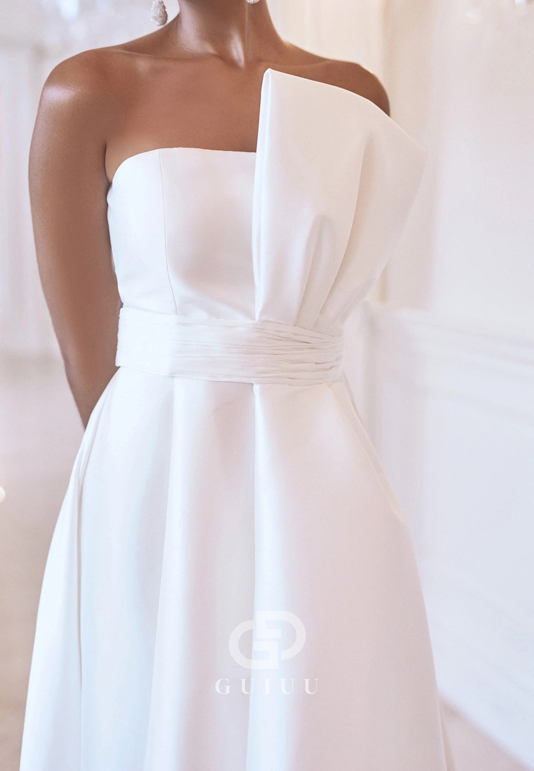 Simple Strapless Sleeveless Ruched Satin Wedding Dress