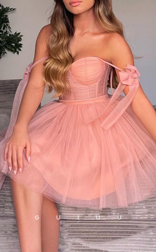 GH889 - A-Line Off Shoulder Sleveless Tulle Homecoming Party Dress