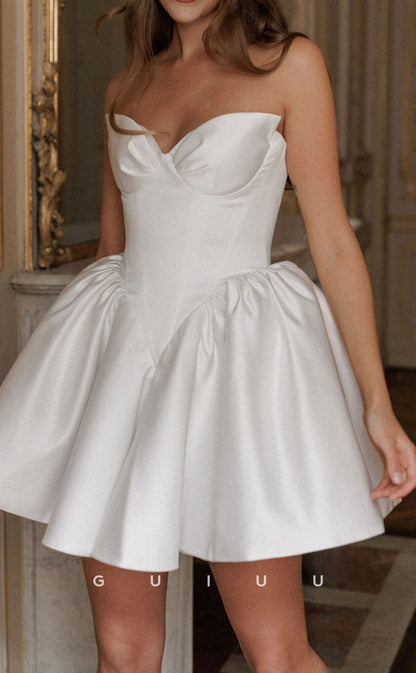 GH936 - A-Line Strapless Sleeveless Criss-Cross Straps White Homecoming Dress