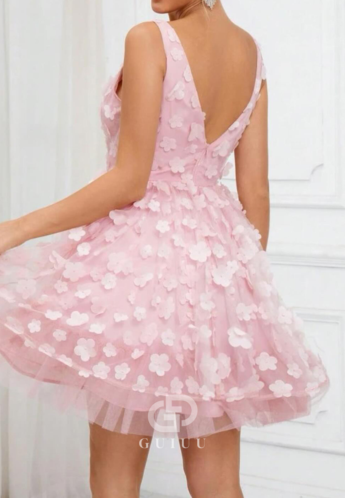 GH975 - A-Line V Neck Straps Sleeveless Back Zipper Tulle Tiered Homecoming Dress with Flowers