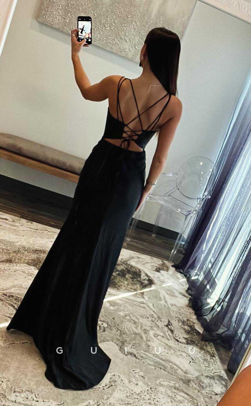 G4433 - Sexy & Hot Black Column Low V Neck Halter Appliques Long Sweep Dress with Slit