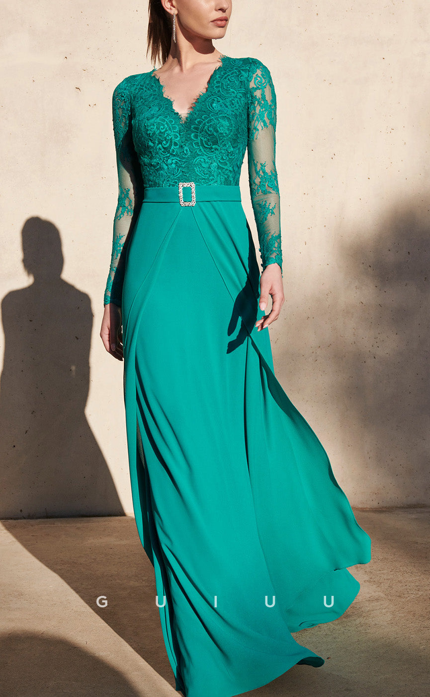 GM269 - Sheath V Neck Long Lace Sleeves Appliques Back Zipper Long Cocktail Dress