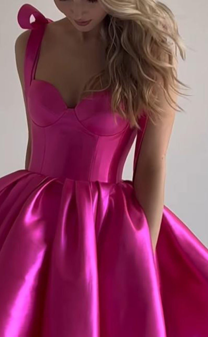 GH483 - Ball Gown Sweetheart Cute Homecoming Dress Short Graduation Dress