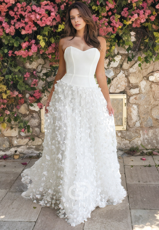 A-Line Strapless Sleeveless Fully Lace Appliques Long Wedding Dress with Train (without Veil)