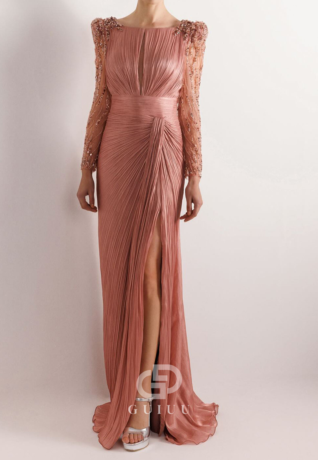 Charming A-Line Long Sleeves Scoop Appliques Evening Dress