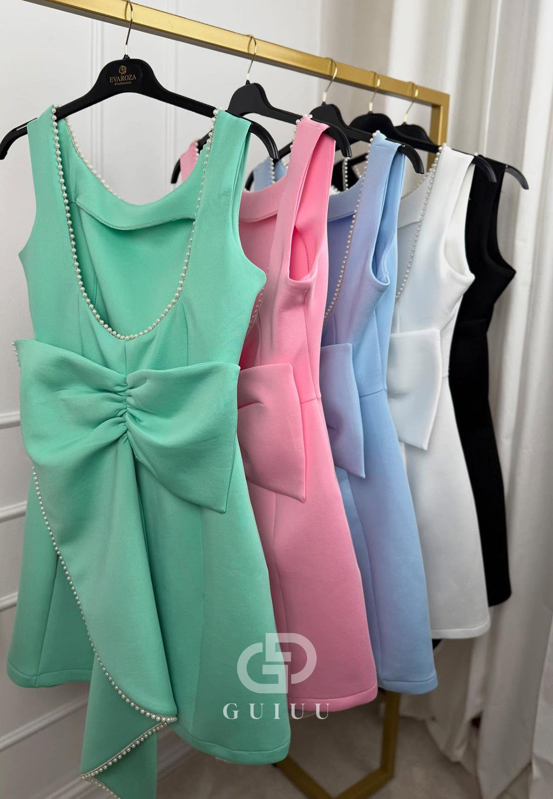 A-Line Scoop Sleeveless Pearls Bowknot Homecoming Dress